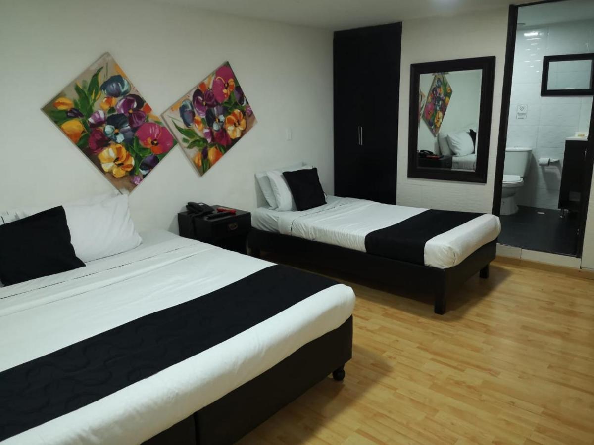 Hotel Santiago Plaza Bogota Buitenkant foto