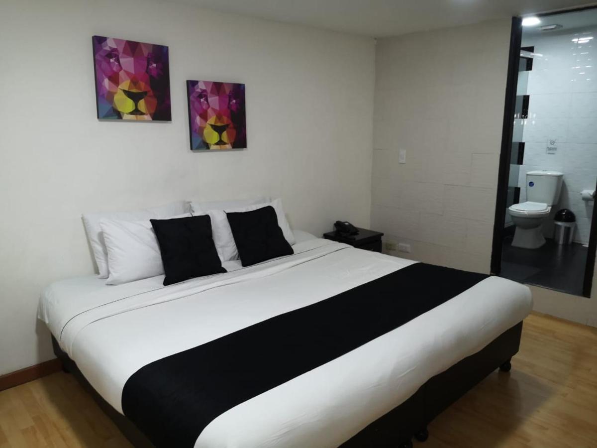 Hotel Santiago Plaza Bogota Buitenkant foto