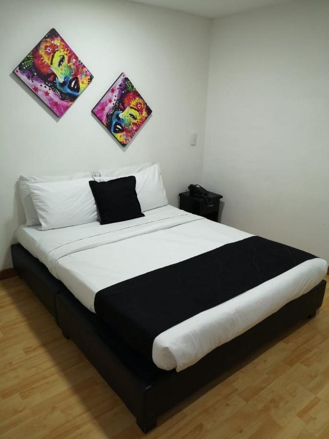 Hotel Santiago Plaza Bogota Buitenkant foto