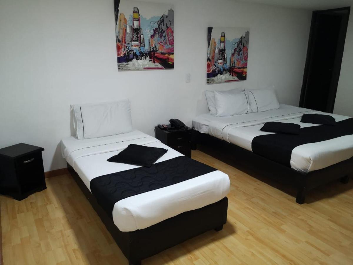 Hotel Santiago Plaza Bogota Buitenkant foto